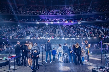 Concierto play & music for help
